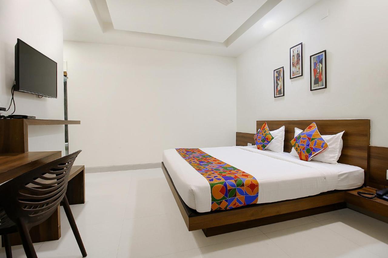 Fabexpress Comfort Stay I Samarda Kaliāsot Exterior foto